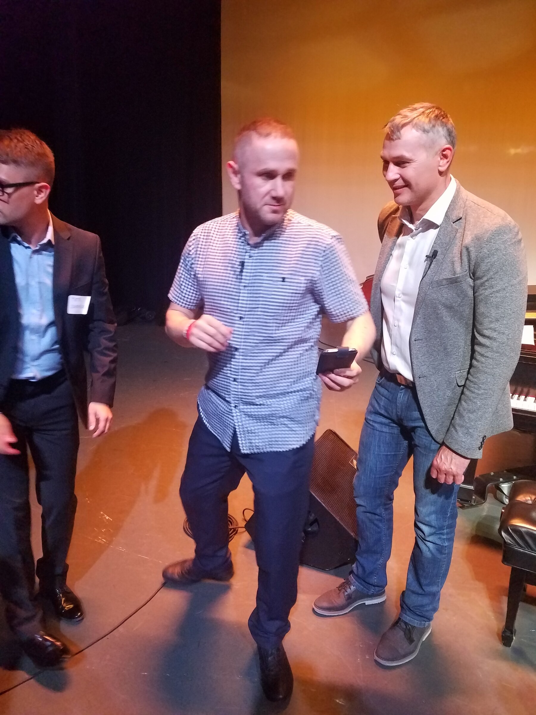 RJA concert production and backstage archive · May 31, 2018